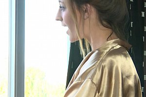 肥婆调教家奴舔皮