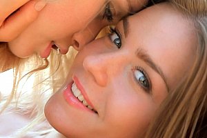freesex娇小性过程